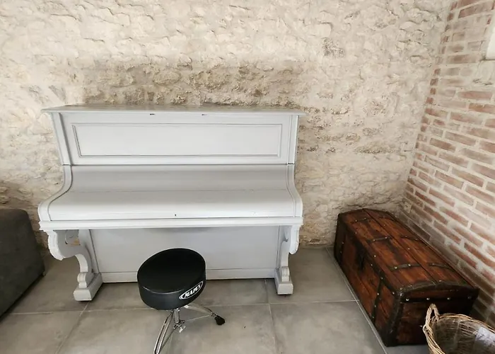 Semesterbostad Aux Deux Marronniers Cathares *