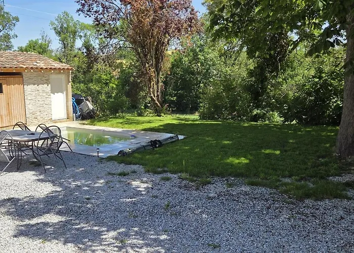 Aux Deux Marronniers Cathares *