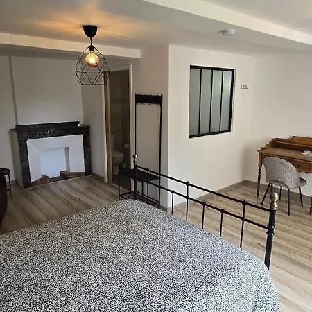 Holiday home Aux Deux Marronniers Cathares